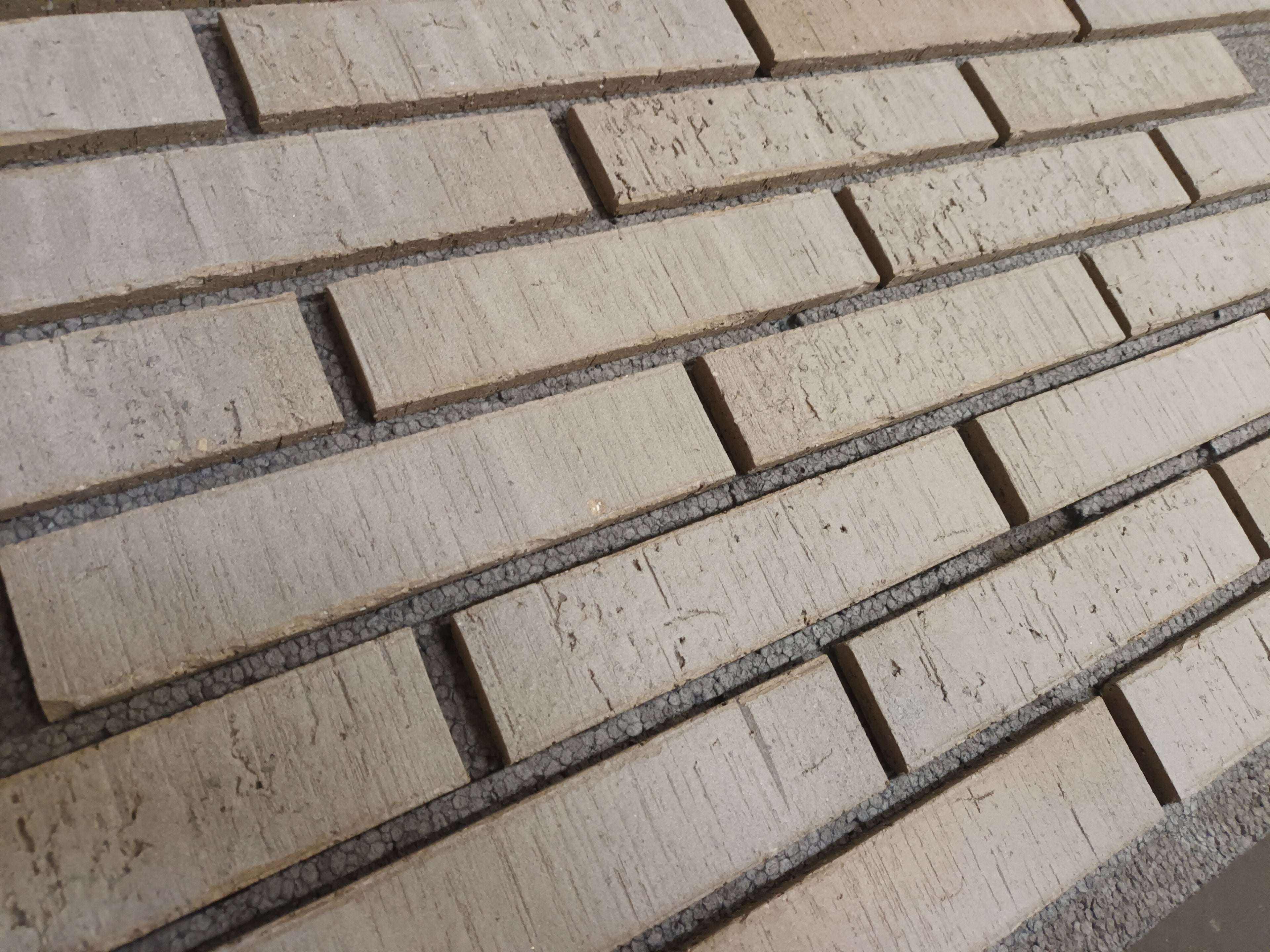 163 Feldhaus Klinker Romero Argo Fumus besandet