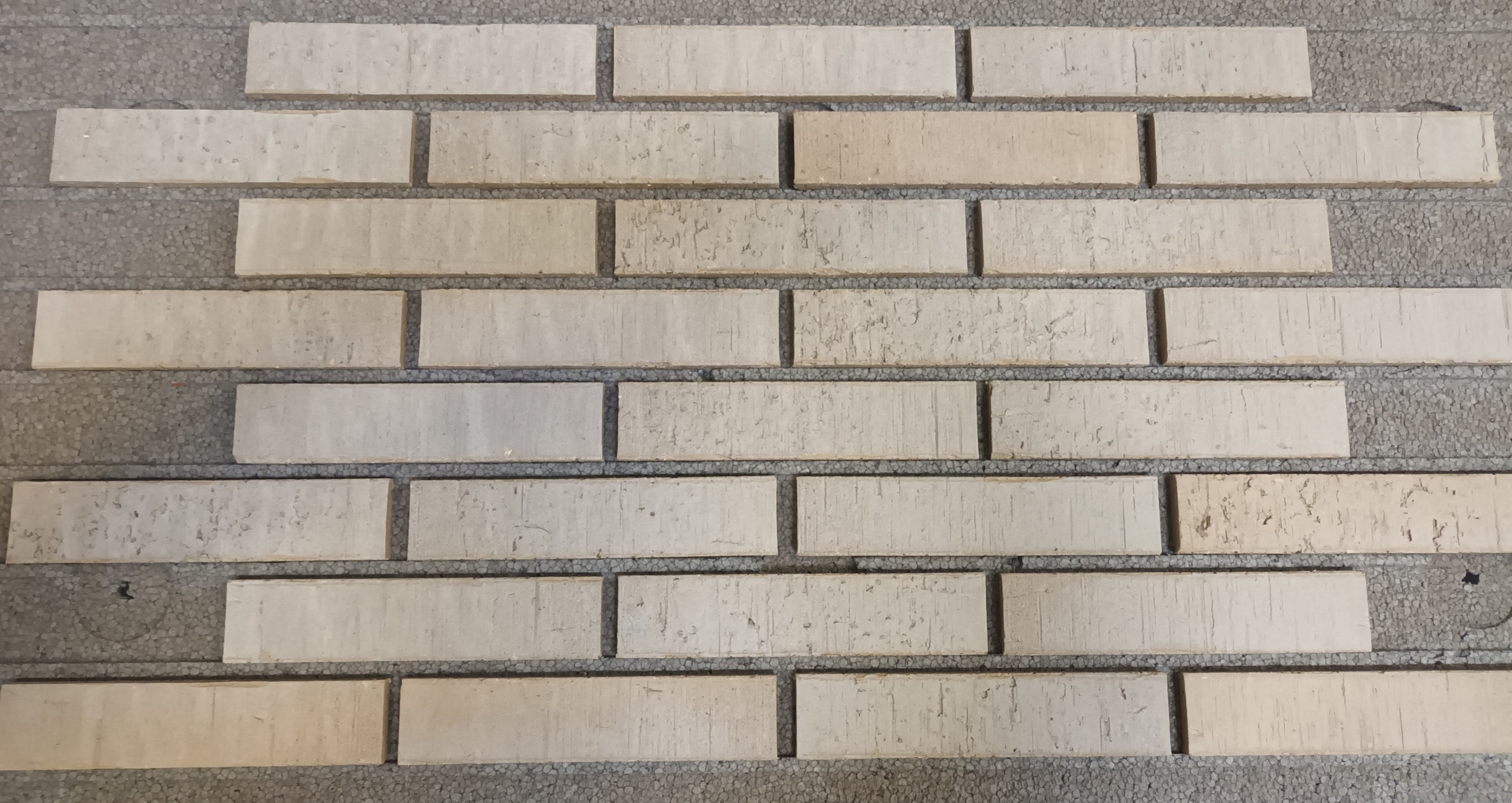 163 Feldhaus Klinker Romero Argo Fumus besandet