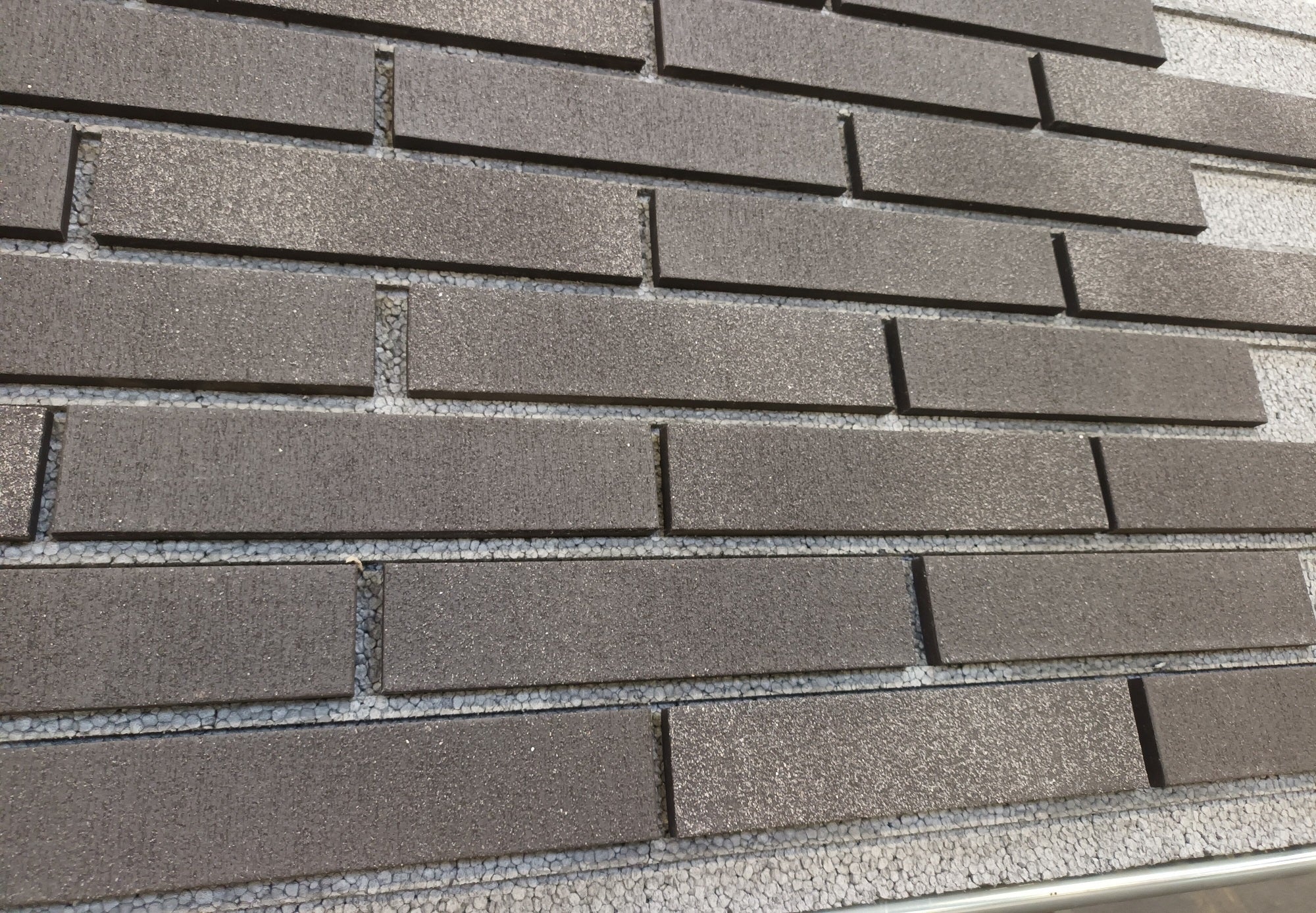 723 Röben Tonbaustoffe Toulouse schwarz nuanciert besandet